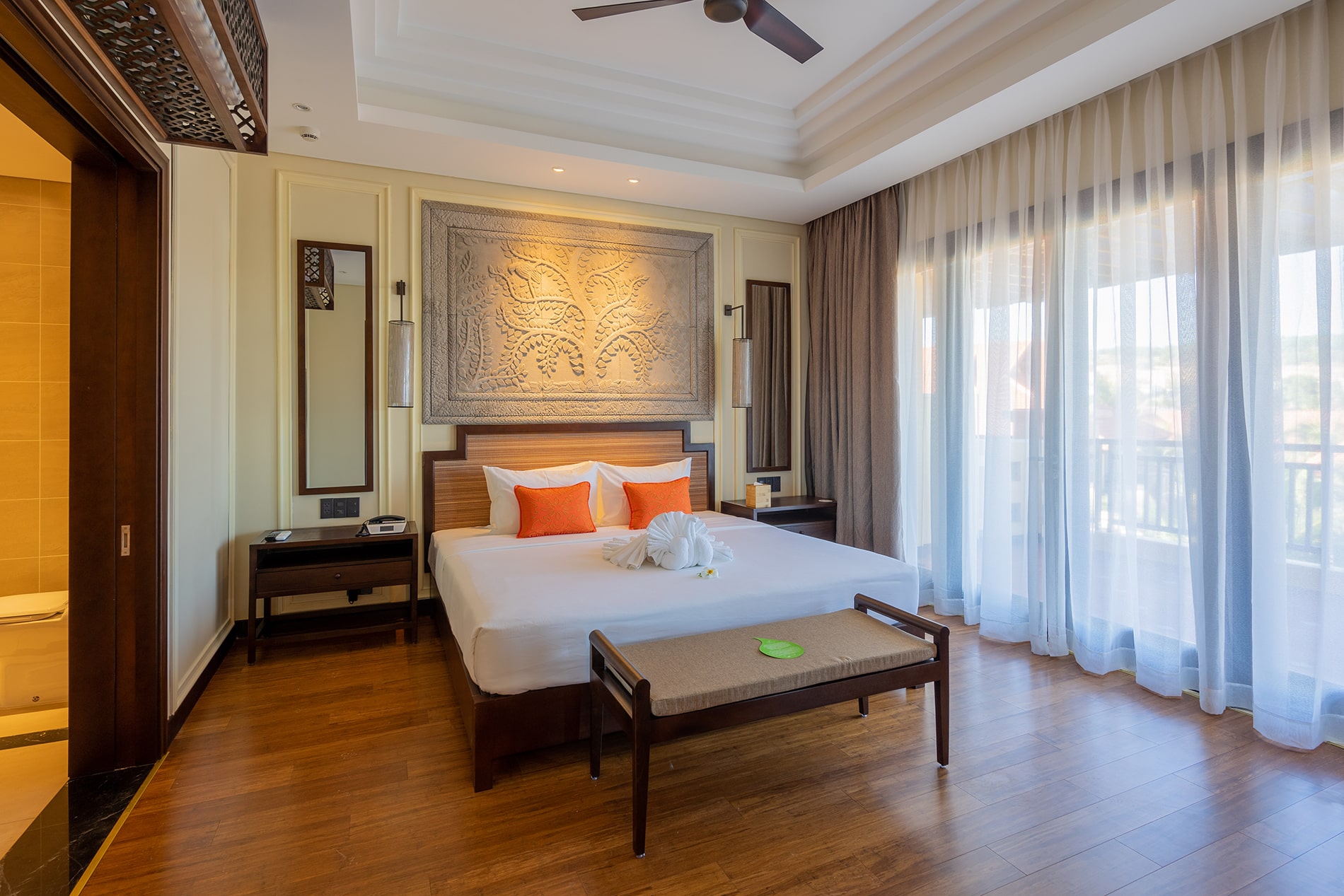 Signature Suite - Pandanus Resort Mũi Né